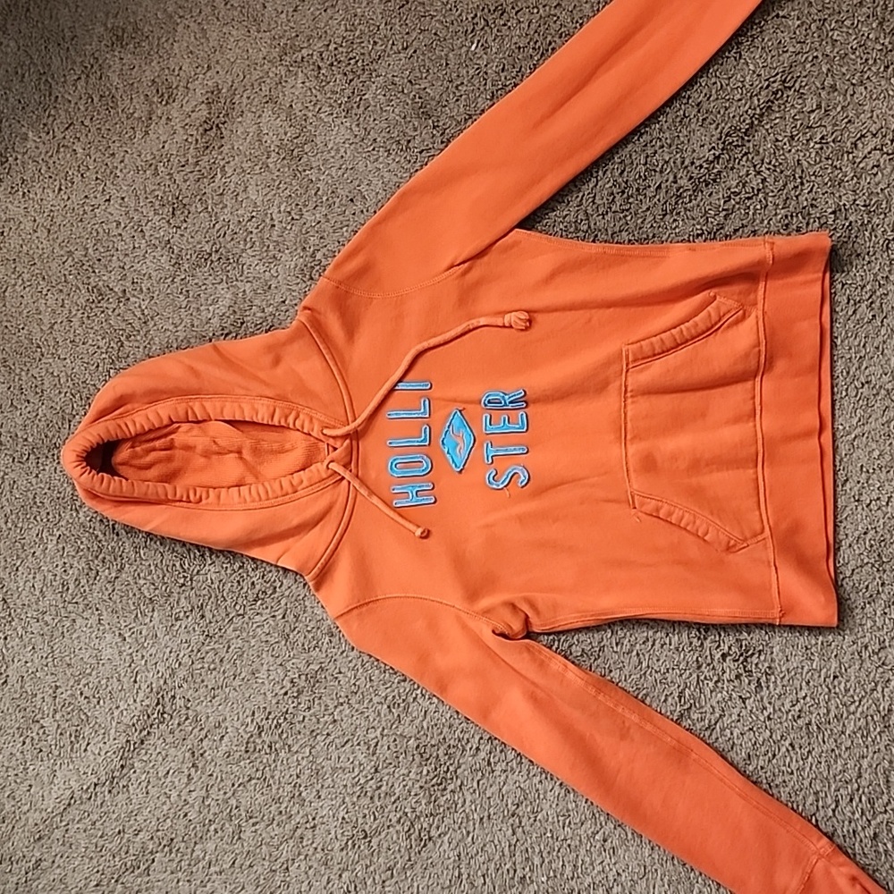 Hollister hoodie size medium